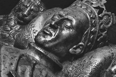 jagiello sarcophagus figure